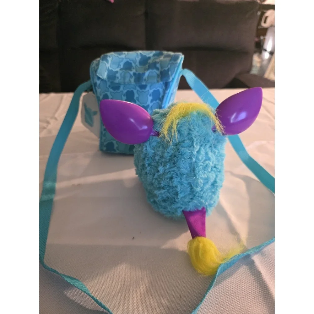 2012 Furby Lagoon Teal Purple -‎ 2nd Gen - Mind Of Its Own